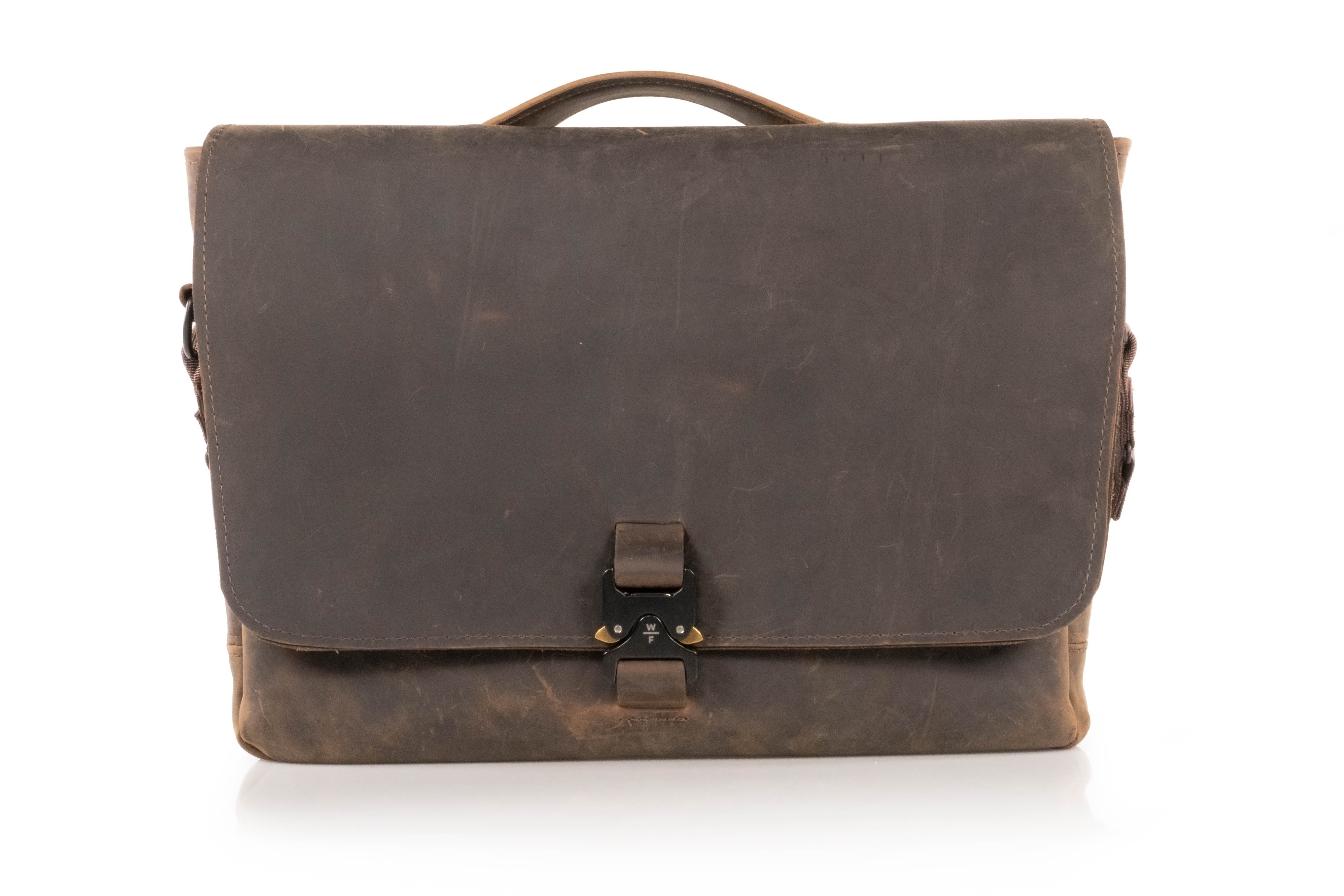 WaterField Handcrafted Executive Leather Messenger a Classic Work